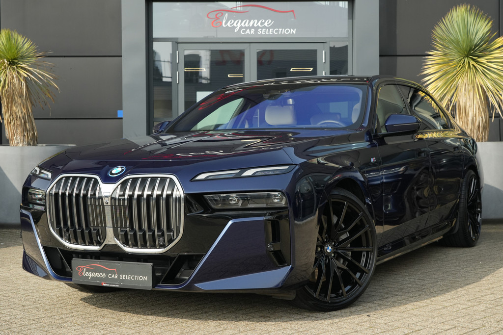 49430694-0.jpg