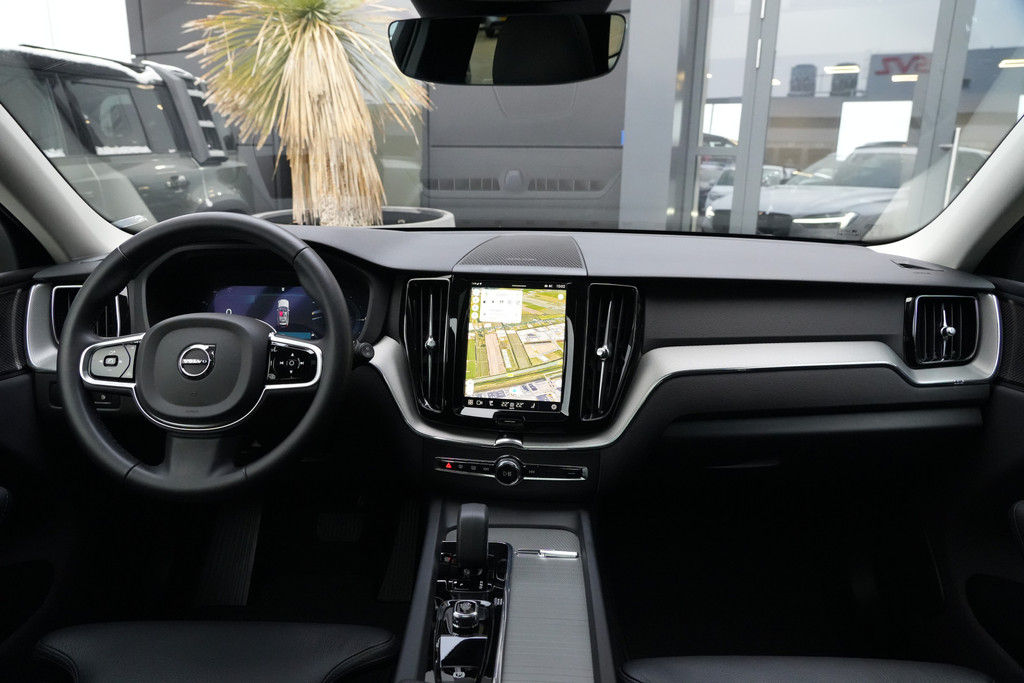50989832-2.jpg