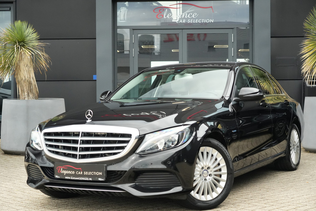 53981476