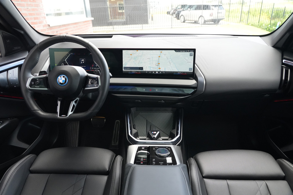 54722757-2.jpg