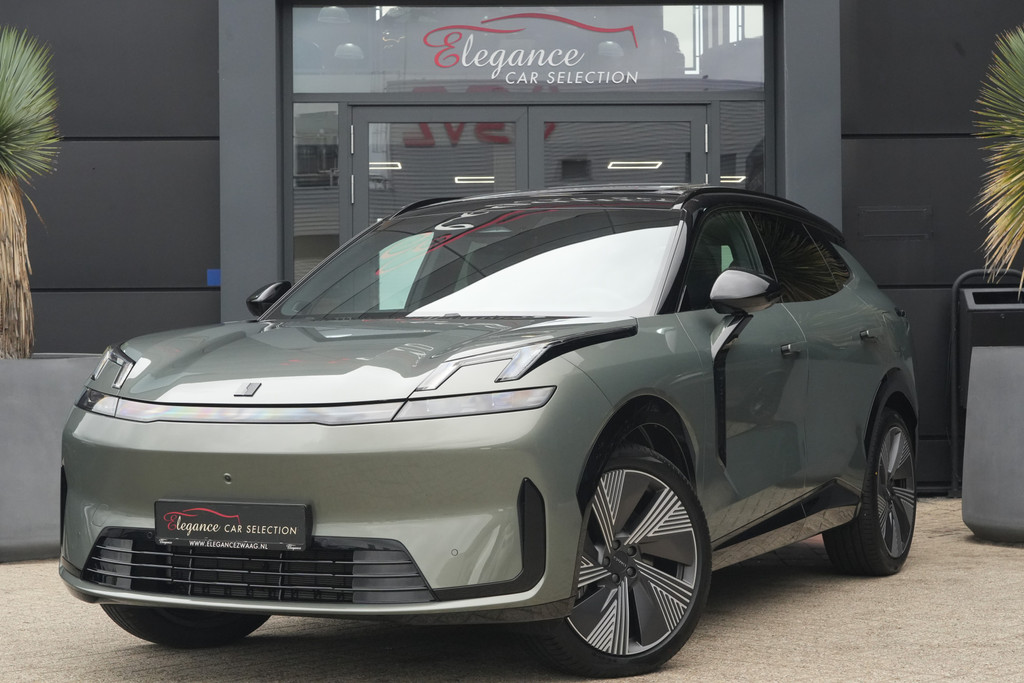 56469158-0.jpg